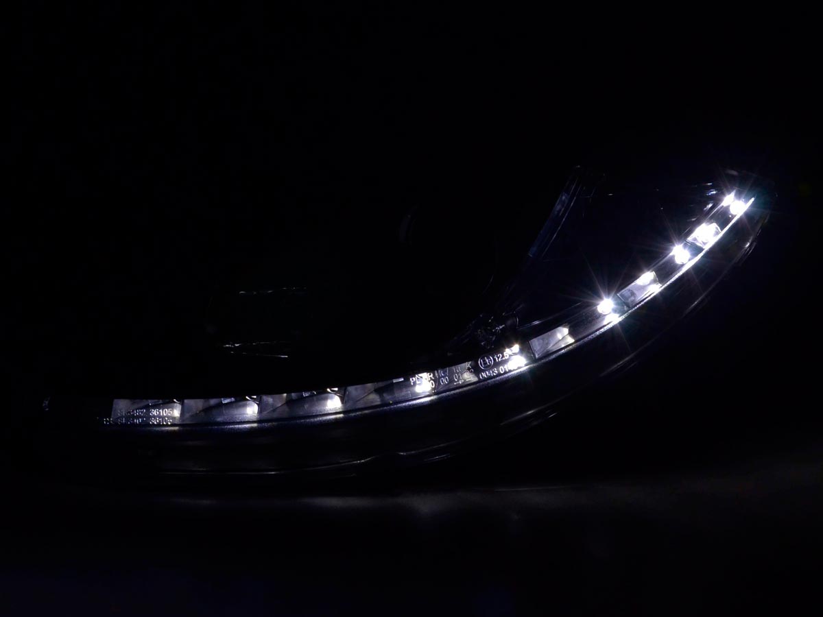Scheinwerfer Set Daylight LED Tagfahrlicht Seat Leon 1P/Altea 5P schwarz Scheinwerfer Set Daylight LED Tagfahrlicht Seat Leon 1P/Altea 5P schwarz